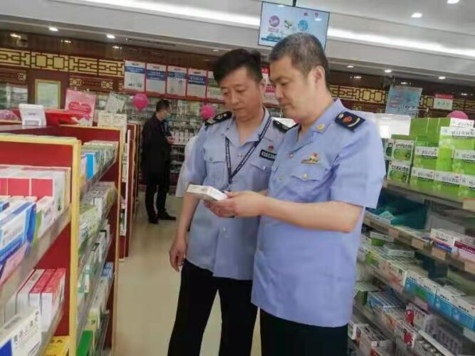 郑州二七区开展零售药店药品安全专项检查