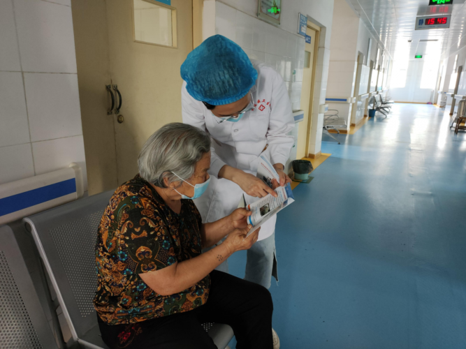 宝丰县周庄镇卫生院：小手册藏着大健康