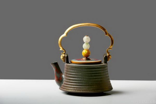 李建峰钧瓷作品《金刚尊》获金奖