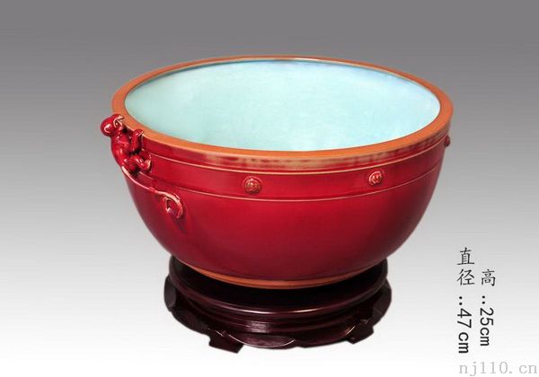 李建峰钧瓷作品《金刚尊》获金奖