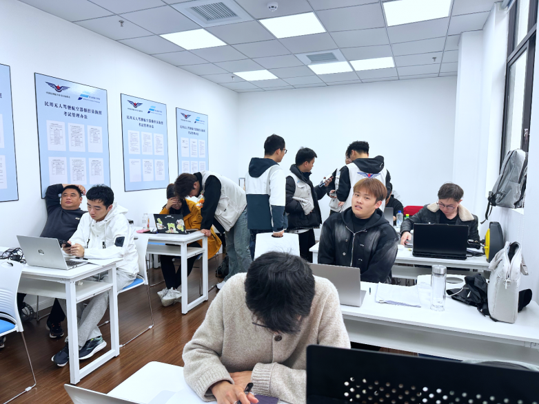 苏州无人机培训哪家好